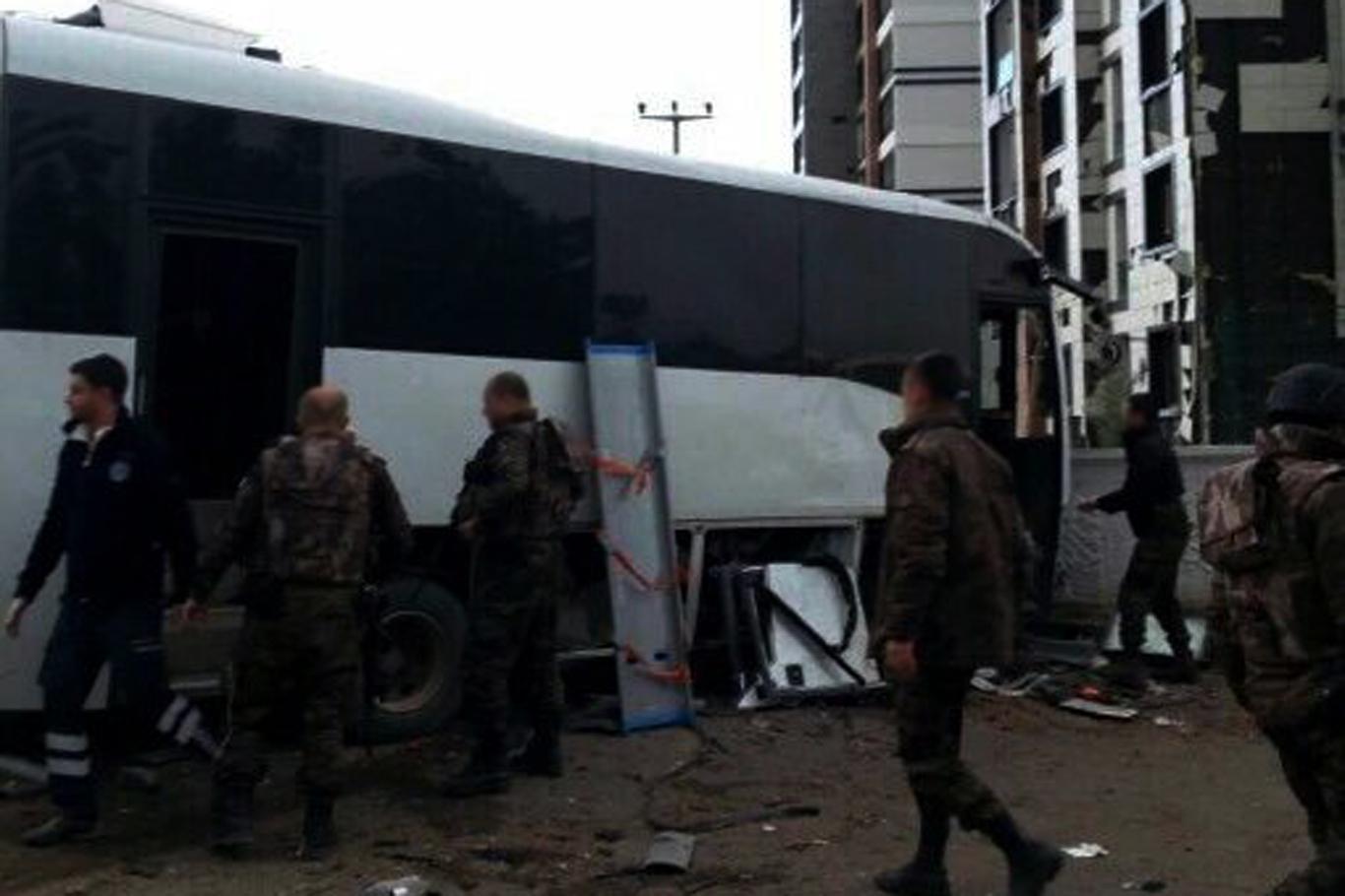 Diyarbakır’daki saldırıda ölenlerin isimleri belirlendi Diyarbakır’daki saldırıda ölenlerin isimleri belirlendi